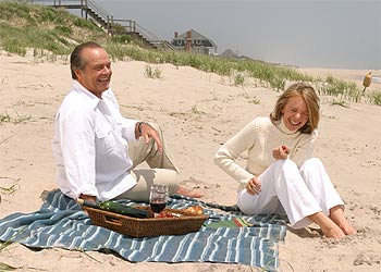Jack Nicholson y Diane Keaton, en una imagen de  Cuando menos te lo esperas,  de Nancy Meyers.