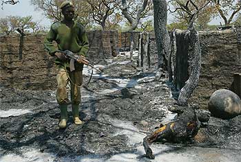 El Ejército de Uganda promete vengar la matanza del campo de desplazados