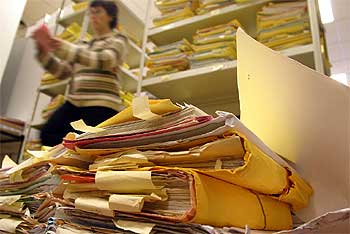 CIENTOS DE DOCUMENTOS AL DÍA