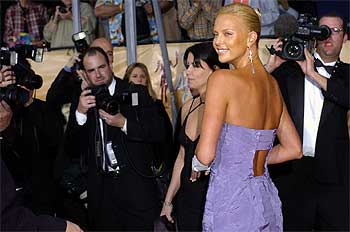 La ganadora del Oscar Charlize Theron.