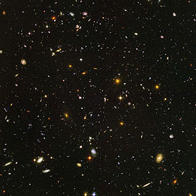 El campo ultraprofundo captado por el  Hubble. 