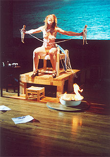 Valérie Dréville, en una escena de 'Medeamaterial'.