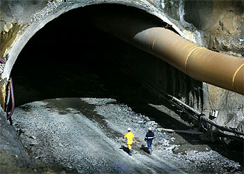 Las obras se reanudan en el túnel de Bracons