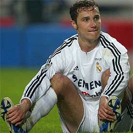 Helguera, desolado por la derrota.