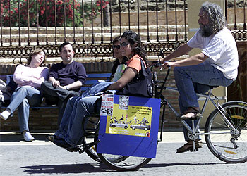 A la Universidad, en bici