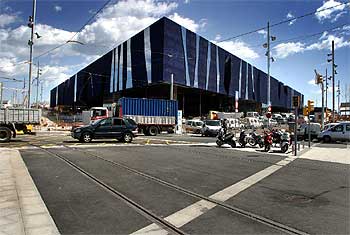 El Trambaix no circulará cuando juegue el Barça para facilitar el tráfico