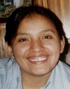 JACKELINE CONTRERAS   Buena mano con los niños