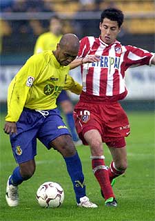 Jorge pugna con Senna.