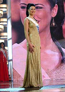 María Jesús Ruiz, tras ser elegida Miss España.