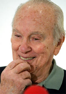 Pablo Palazuelo, ayer, durante el encuentro informativo.