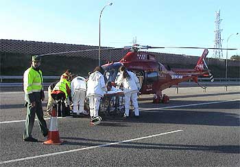 UN JOVEN, GRAVE AL ESTRELLARSE CONTRA EL QUITAMIEDOS.