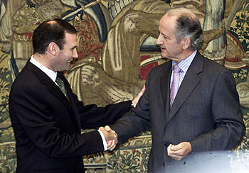 El  lehendakari,  Juan José Ibarretxe, y Juan María Atutxa, presidente del Parlamento vasco.