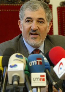 Cándido Conde-Pumpido, fiscal general del Estado, durante su declaración institucional en el Tribunal Supremo, donde ayer tomó posesión.