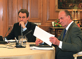 El Rey preside el Consejo de Ministros en La Zarzuela