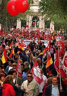 Un grupo de manifestantes en el 1º de Mayo, en Valencia.
