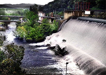 Pantanos y presas a rebosar