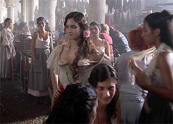 Paz Vega, en un fotograma de  Carmen,  de Vicente Aranda.