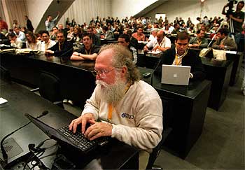 El 'software' libre ocupa la Ciudad de las Artes y las Ciencias