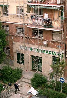 Un obrero muere al caer desde una séptima planta