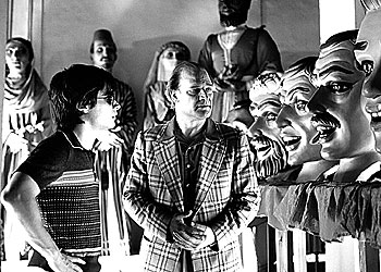 Gael García Bernal y Lluis Homar, en  La mala educación , de Pedro Almodóvar.