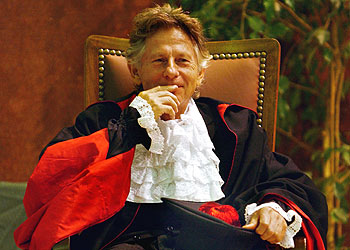 Roman Polanski, tras ser investido doctor  honoris causa  por la Universidad de Roma.