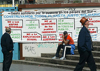 Fiesta para promocionar el comercio justo