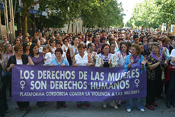 Despedida silenciosa a Beatriz.