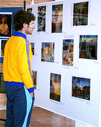 La Escuela de Enfermería de Albacete recuerda a Dalí en el centenario de su nacimiento