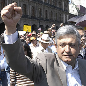 El alcalde de Ciudad de México, Andrés Manuel López Obrador.