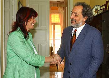 Reunión de Micaela Navarro y José Chamizo
