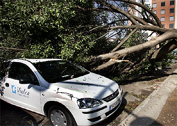 Valencia sufre los efectos de una tormenta severa