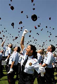 Nueva promoción de 'mossos' y policías locales