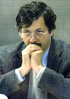 Dutroux, poco antes de conocer su sentencia, en el tribunal de Arlon.rnrn  AP
