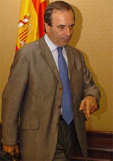 El ministro del Interior, José Antonio Alonso, en el Congreso. rnrn EFE