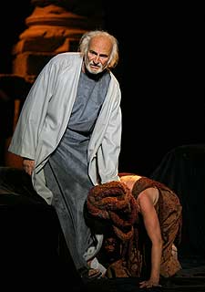 Héctor Alterio, en un ensayo general de  Yo, Claudio   en Mérida.