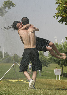 LUCHANDO CONTRA EL CALOR.