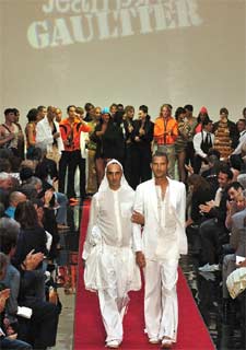 Pase de modelos de Gaultier