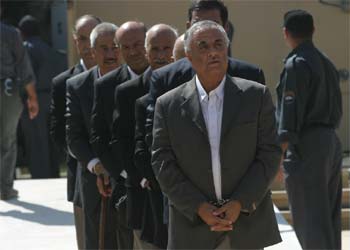 DESFILE DE ACUSADOS EN BAGDAD.