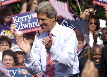 Kerry elige al carismático Edwards como 'número dos'