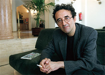 Roberto Bolaño (1953-2003) es autor de libros como 'Los detectives salvajes' y 'Llamadas telefónicas'.