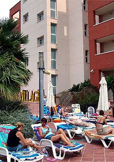 Incendio y desalojo en un hotel de Salou