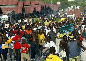 Haití festeja el triunfo de Brasil en la Copa América