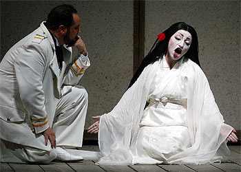 Una escena de la  Madama Butterfly  representada en Peralada.
