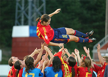 Las chicas españolas, campeonas Sub 19 de Europa.