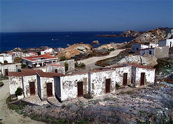 El Club Med, la ciudad muerta de Cap de Creus