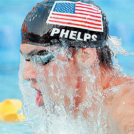 Michael Phelps, durante su victoria en los 400 metros estilos.