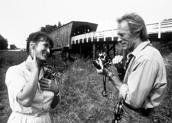 Meryl Streep con Clint Eastwood en  Los puentes de Madison. 
