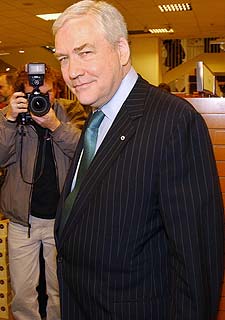Conrad Black, ex presidente de Hollinger, en una imagen de archivo.rnrn  AP