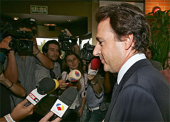 Matías Prats hijo da las gracias por las condolencias recibidas.