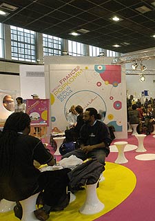 Algunos de los asistentes al Popkomm que se inauguró ayer en Berlín bajo la sombra de la crisis que afecta a las discográficas.